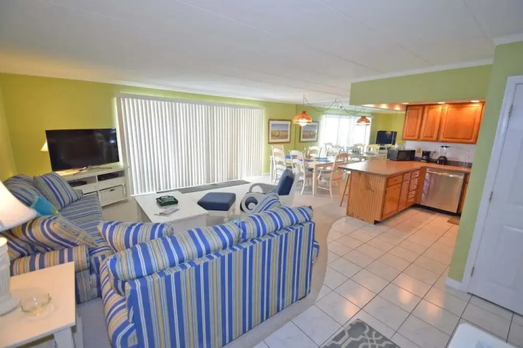 Diamond Beach 403
