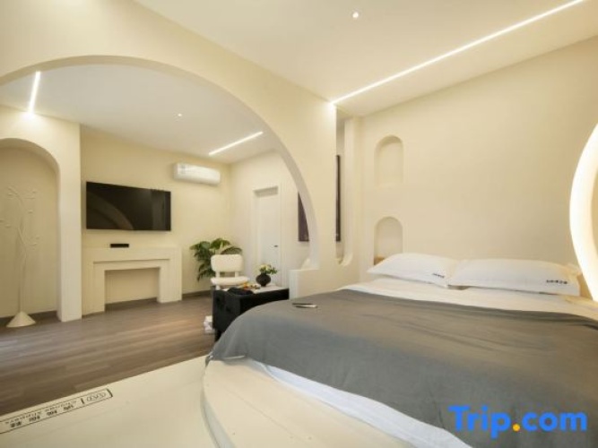 Superior Double room with courtyard view