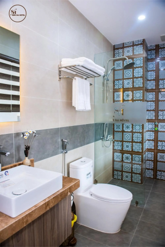 Son Ha Hotel