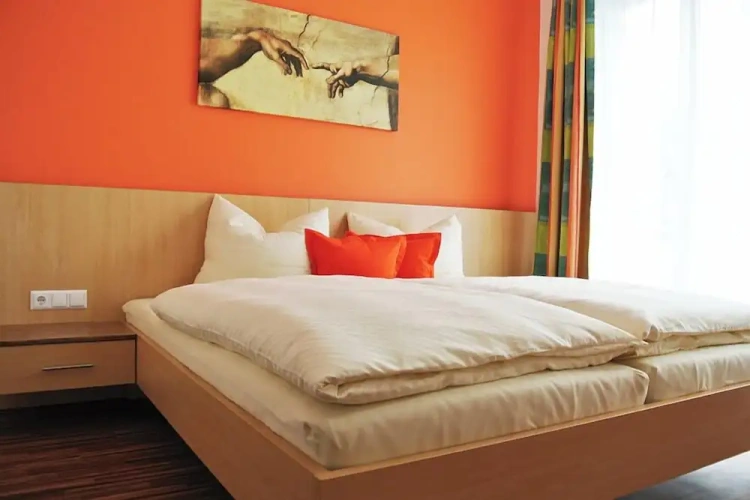 Comfort room with balcony
