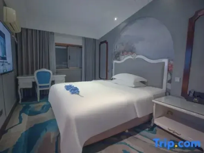 Deluxe Double Suite