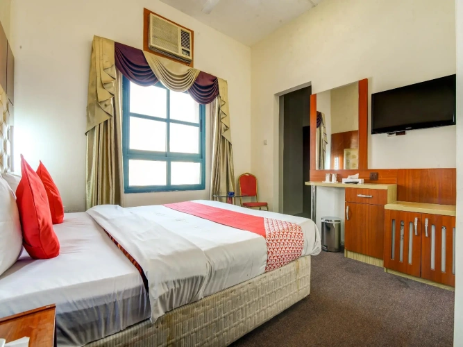 Standard Single Club room