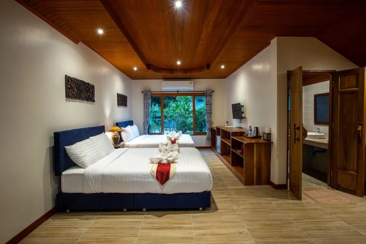 Standard Family room