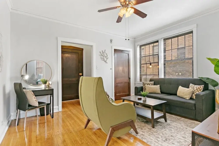 Standard Quadruple Apartment