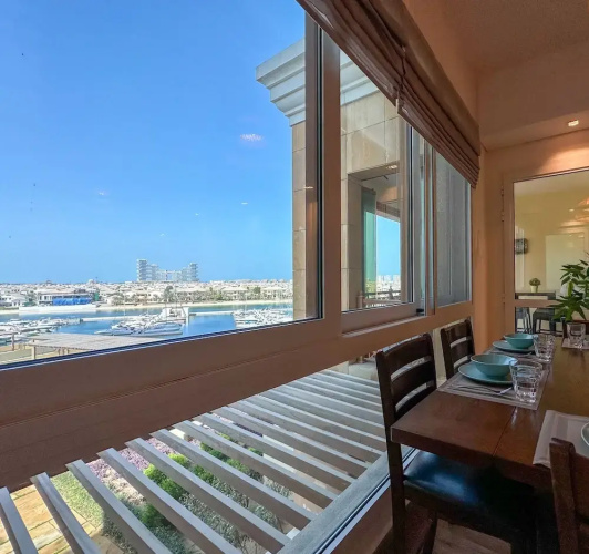 Marina Residences 6