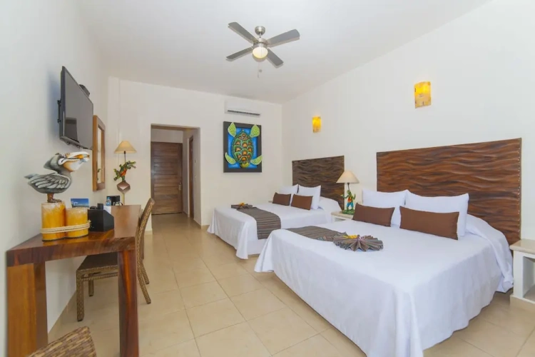 Standard Quadruple room with mountain view