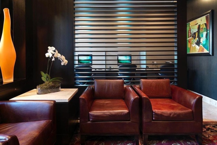 St. Regis photo 11