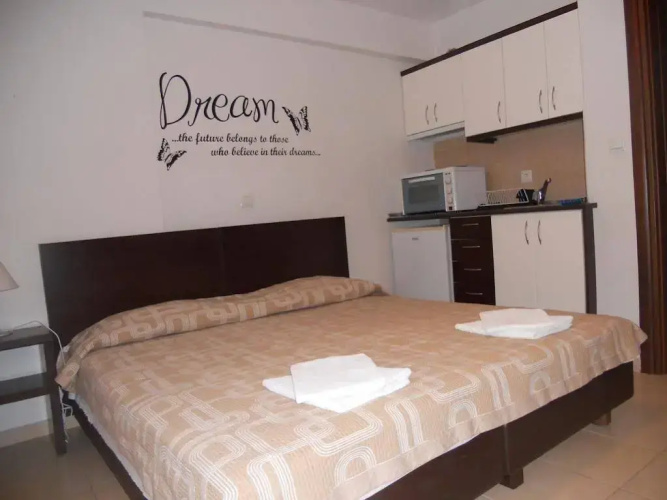Ameris Studios & Apartments