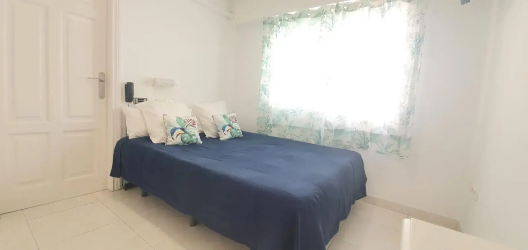 Hugo Beach Hotel