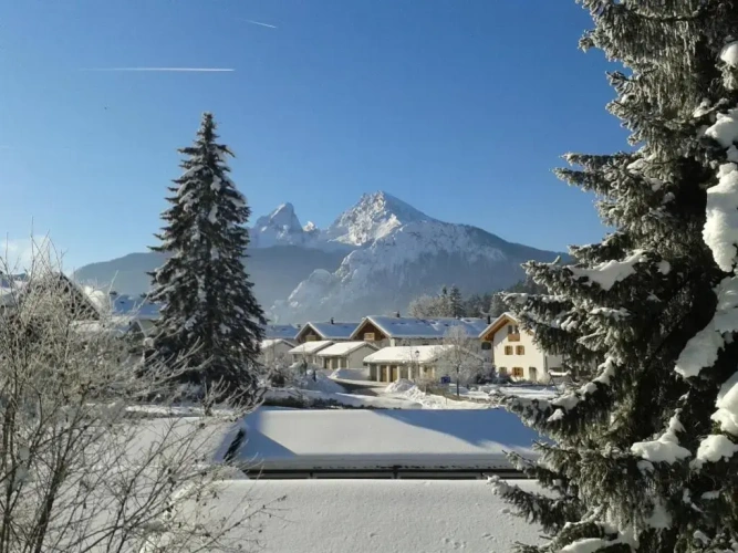 Double Apartment with mountain view