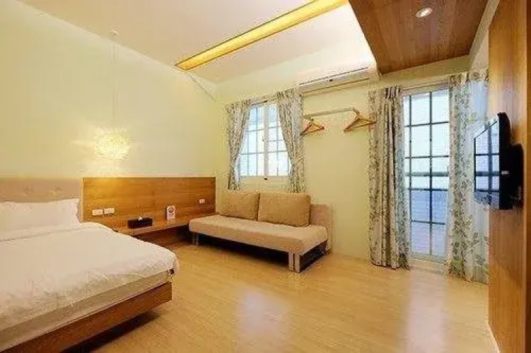 Pretty B&B