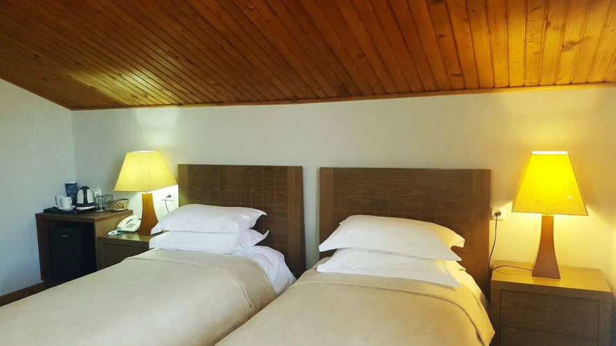 Hotel Crystal