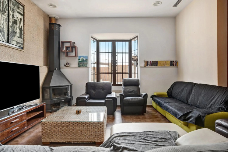 Casa Juan Arias