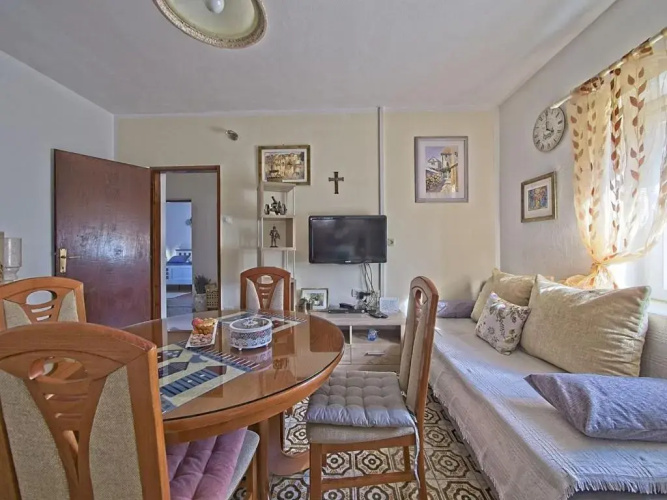 3 bedroom apartment Nik