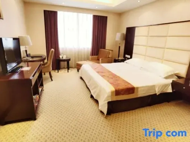 Deluxe Double Suite