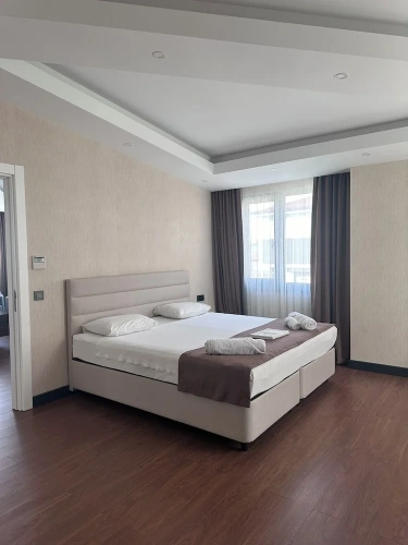 1 Bedroom Standard Family room with partial sea view