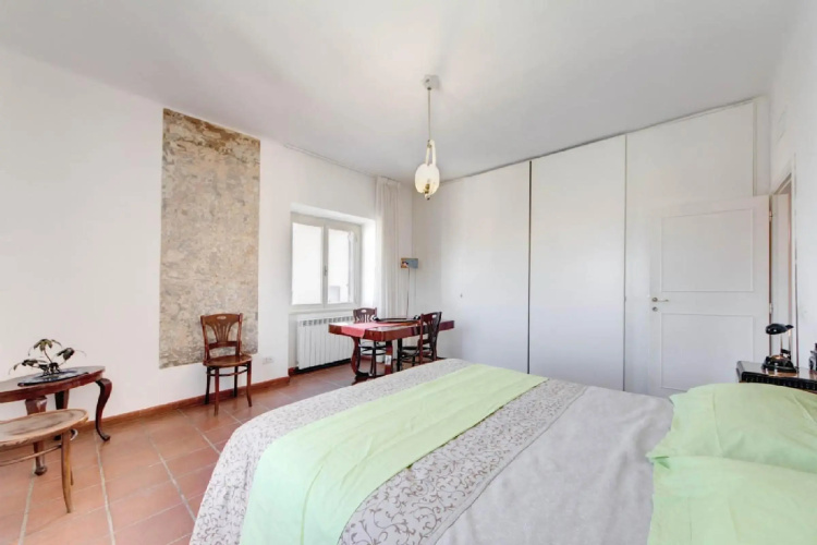 Rhome Apartments Latini