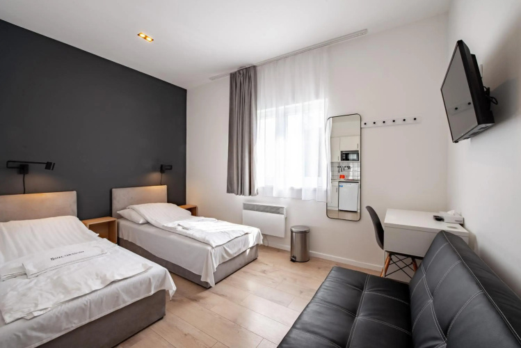 Chesscom Apartments