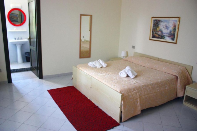 Standard Double room with view