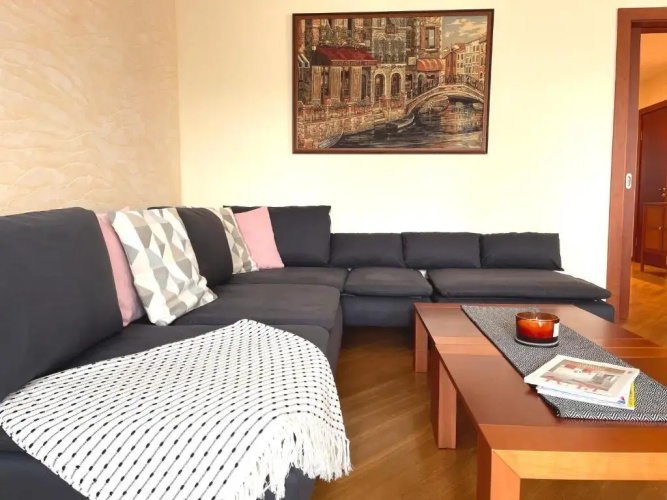 5th Line Apartment, 300m to the beach