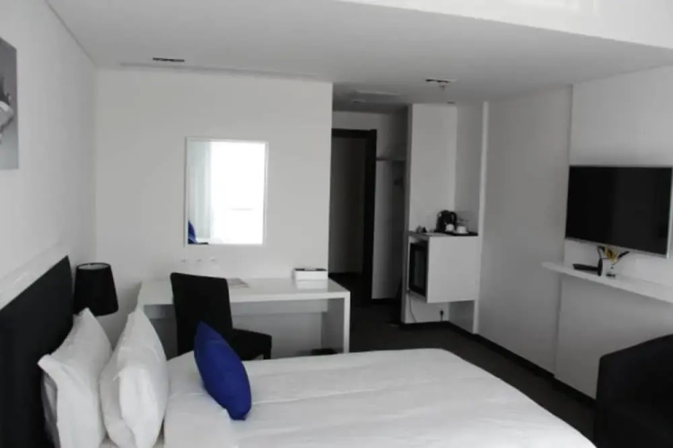 Khuvsgul Lake Hostel