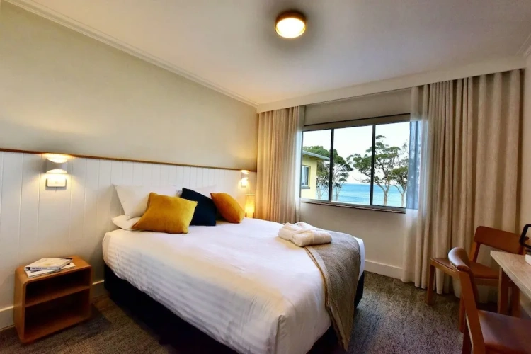 Deluxe Double room with ocean view