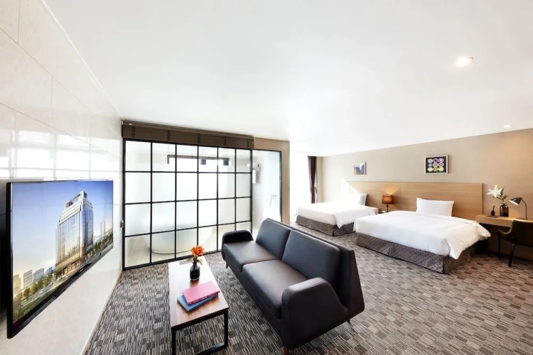 Guest rooms
