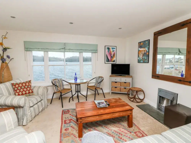 Pier Cottage