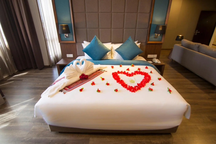 Goldenbay Hotel