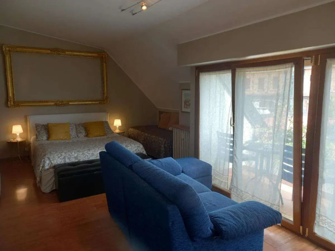 Residence House Aramis Down Town