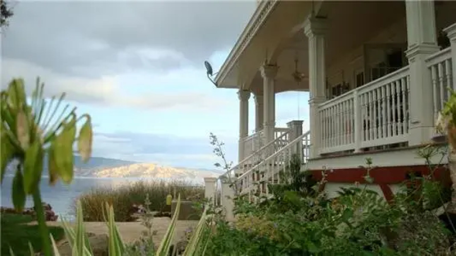 Clear Lake Bed and Breakfast