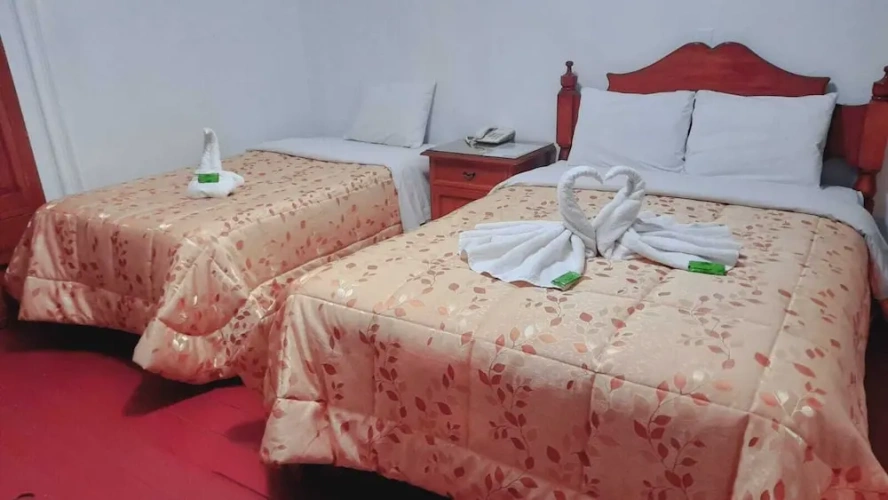 Standard Twin room with courtyard view