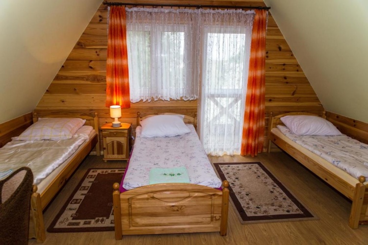 Standard Triple room with balcony