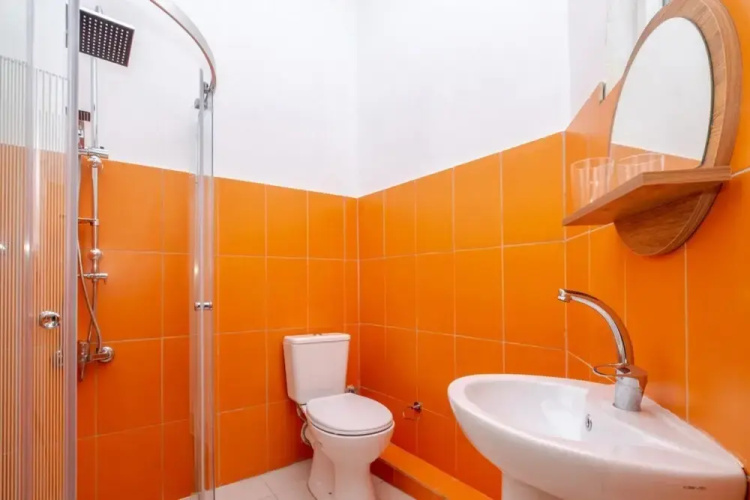 Lovely and Central Flat With Balcony in Cihangir