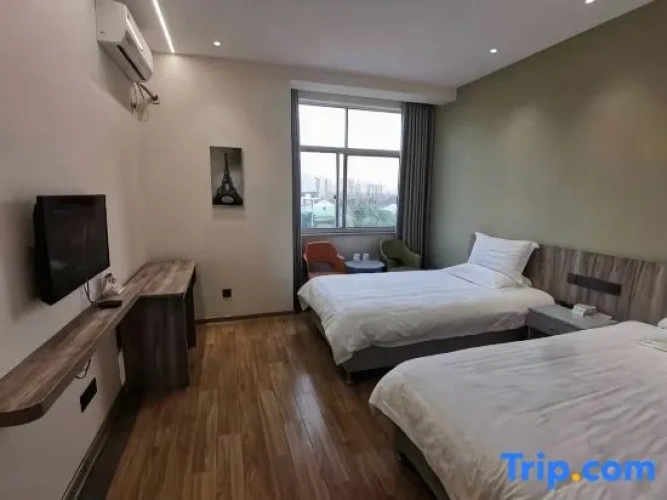 Economy Twin room