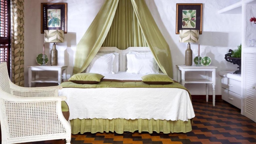 Suite with balcony and with view