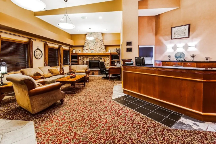 Stony Plain Inn And Suites