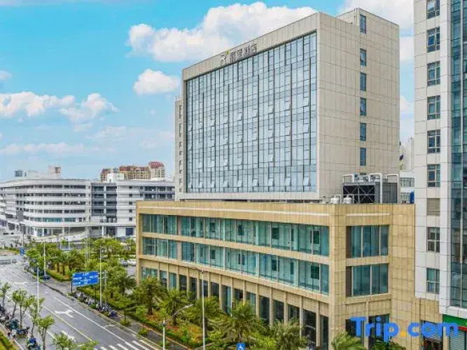 Rezen Hotel Beihai Yintan