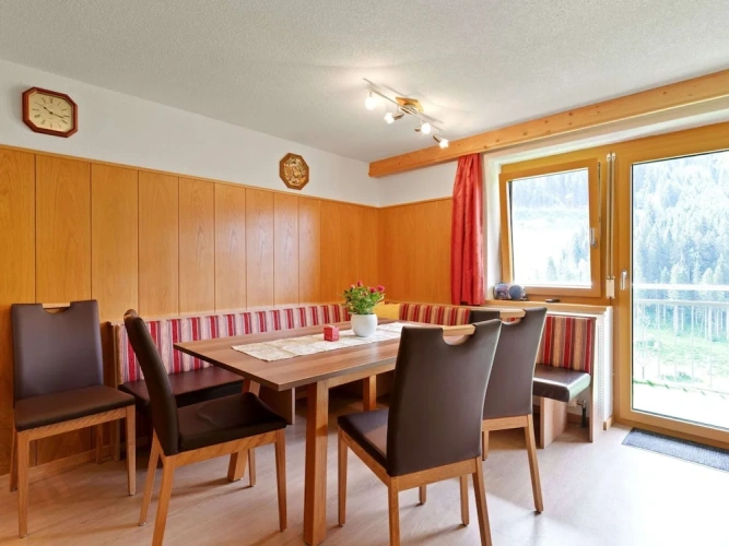 Apartment with balcony