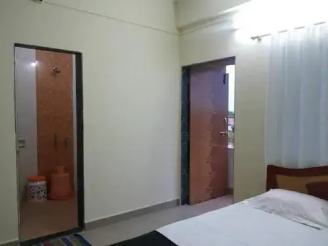 Hotel Anantashram