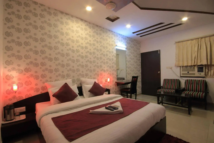 Hotel Crystal