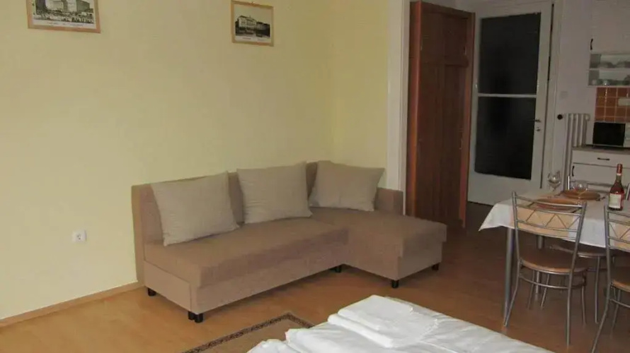 Jolie Apartman