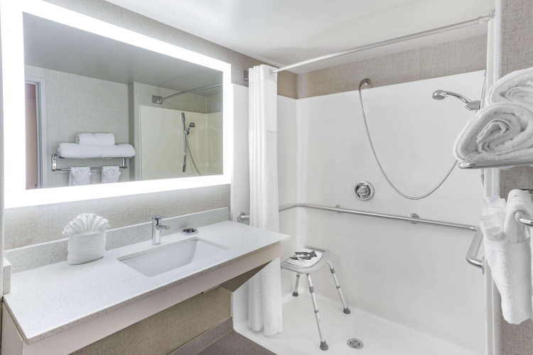 Wingate by Wyndham Tinley Park photo 10