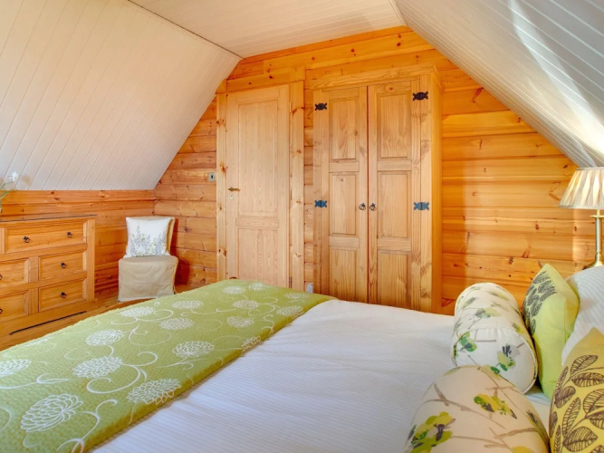 Apple Tree Lodge