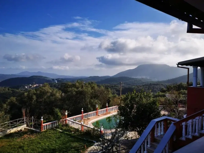 2 Bedrooms Duplex Apartment