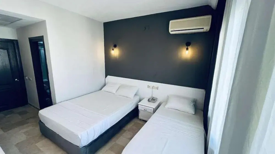 Akar Palace Resort Hotel