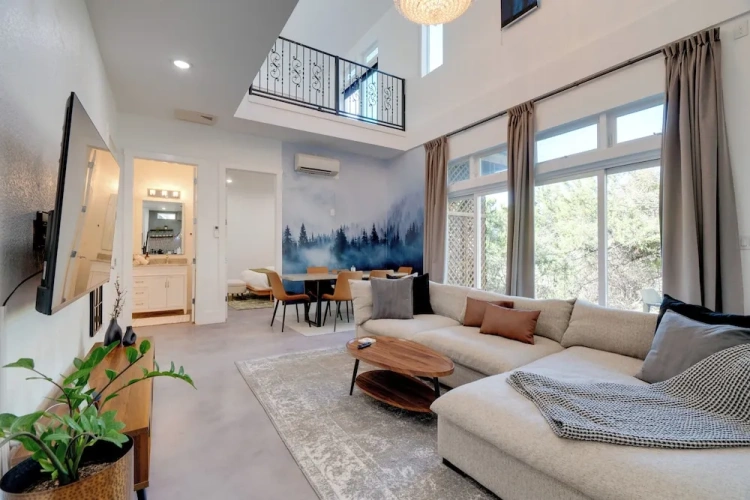 3 Bedrooms Cottage