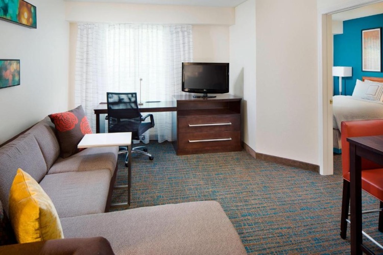 1 Bedroom 2 room Double Suite
