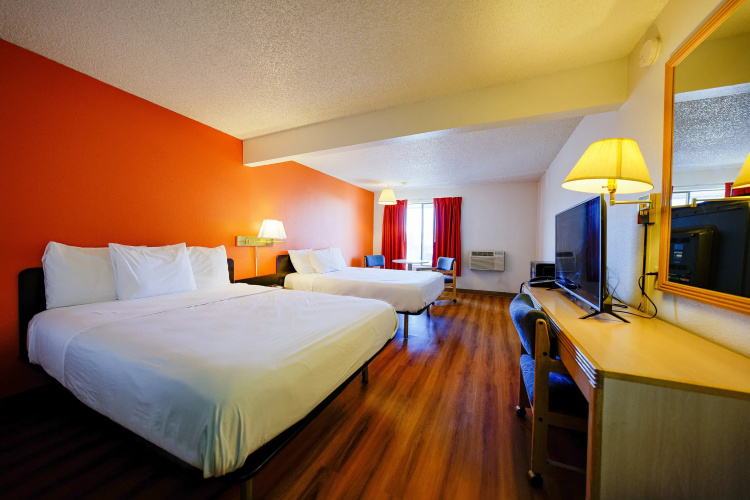 Hermiston Inn & Suites