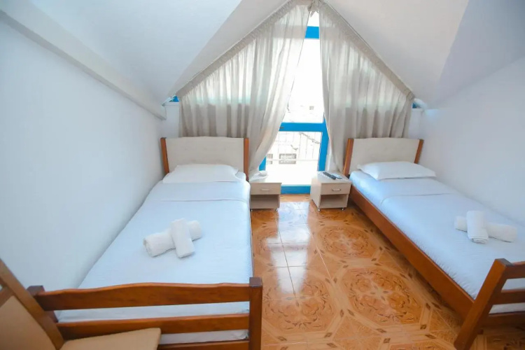 Hotel Ambasador
